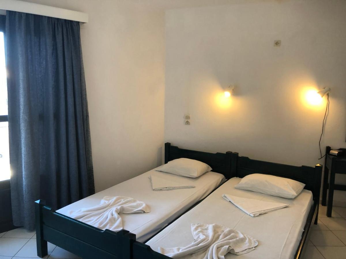 In Agiapelagia For 3 Pers - Crete